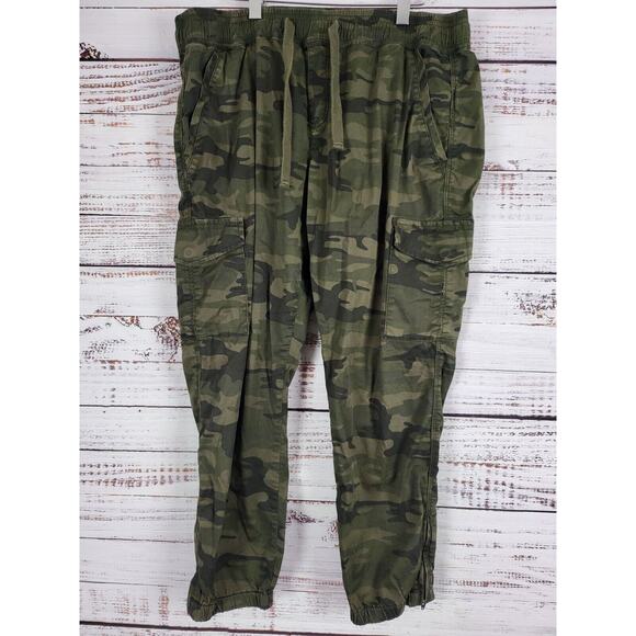 Sanctuary Pants - Sanctuary Green Camo Print Cargo Pants L Womens Pull On Skinny Zippered Ankle